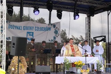 DOŻYNKI POWIATOWE